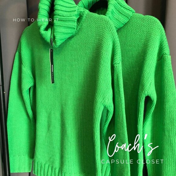 Kelly Green Oversized Turtleneck Thick Sweater – XS | Coach’s Capsule Closet - Picture 2 of 3
